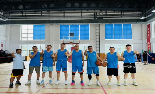 3.yl6809永利南山篮球社群受邀加入外部篮球对抗赛_副本.jpg
